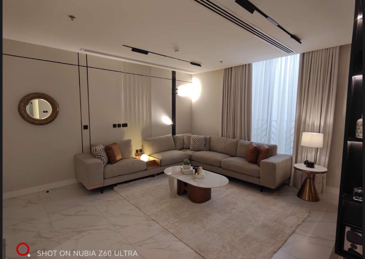 غرفة معيشة فاخرة